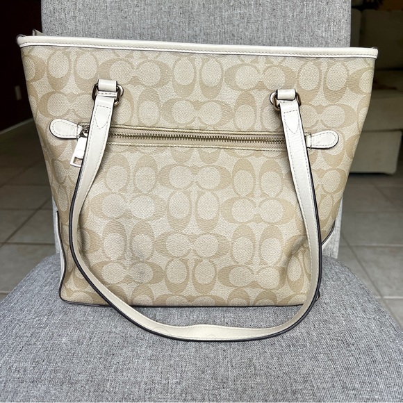 Coach Zip-Top Tote Shoulder Handbag w/ Free Wallet - Picture 3 of 14